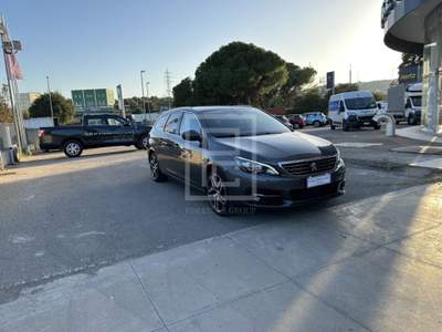 Peugeot 308 BlueHDi 130 S&S EAT6 SW Allure Grigio usata Sassari