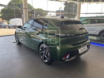 Peugeot 3008 BlueHDi 130 S&S Allure Pack Verde usata Sassari