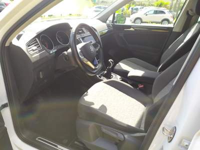Volkswagen Tiguan TIGUAN 2.0 TDI 122CV LIFE Bianco usata GRAVINA DI CATANIA