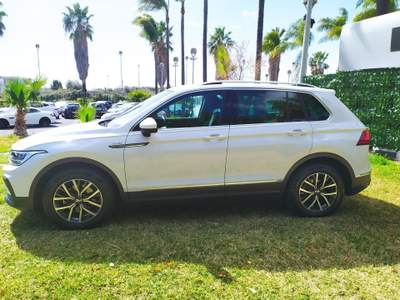 Volkswagen Tiguan TIGUAN 2.0 TDI 122CV LIFE Bianco usata GRAVINA DI CATANIA