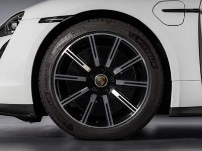 Porsche Taycan 4S Performance Bianco usata Milano