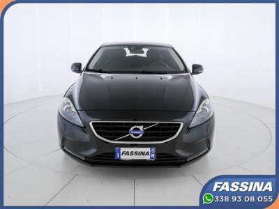 Volvo V40 D3 Geartronic Momentum Nero usata Milano