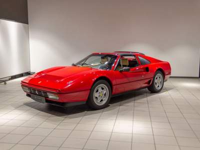 Ferrari 208 GTS Turbo Intercooler Rosso usata RIMINI