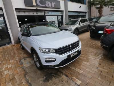 Volkswagen T-Roc 1.5 TSI ACT DSG Advanced BlueMotion Technology Blu/Azzurro usata Marsala