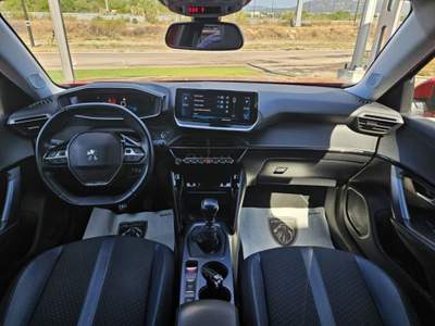 Peugeot 2008 BlueHDi 100 S&S Allure Navi Pack Rosso usata Sassari
