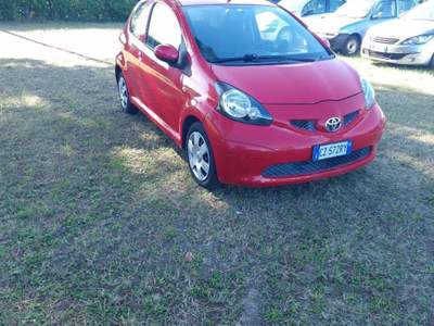 Toyota Aygo 1.0 12V VVT-i 3 porte Rosso usata Cesena