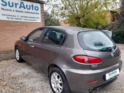 Alfa Romeo 147 1.6 TS Distinctive Imp.Gpl Grigio usata Castel San Pietro Terme