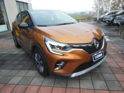 Renault Captur Plug-in Hybrid E-Tech 160 CV Intens Arancione usata San Martino Siccomario