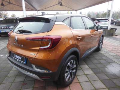 Renault Captur Plug-in Hybrid E-Tech 160 CV Intens Arancione usata San Martino Siccomario