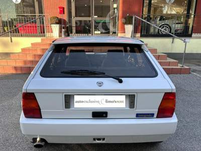 Lancia Delta 2.0i.e. turbo 16V HF integrale Bianco usata Pistoia
