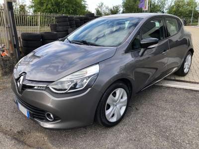 Renault Clio  usata Tortona