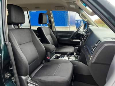 Mitsubishi Pajero 3.2 DI-D 16V aut. 5p. Verde usata Castelnuovo Rangone