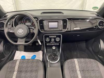 Volkswagen Maggiolino Cabrio 1.2 TSI Design BlueMotion Technology Nero usata Castelnuovo Rangone