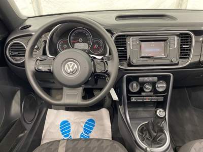 Volkswagen Maggiolino Cabrio 1.2 TSI Design BlueMotion Technology Nero usata Castelnuovo Rangone