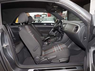Volkswagen Maggiolino Cabrio 1.2 TSI Design BlueMotion Technology Grigio usata Castelnuovo Rangone