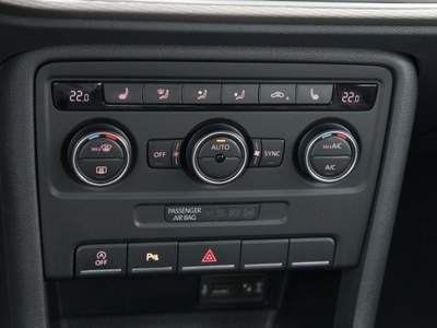 Volkswagen Maggiolino Cabrio 1.2 TSI Design BlueMotion Technology Grigio usata Castelnuovo Rangone