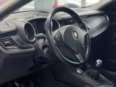Alfa Romeo Giulietta 1.4 Turbo 120 CV GPL Distinctive Bianco usata Torino