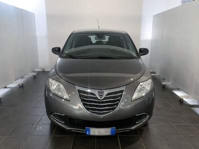 Lancia Ypsilon 1.3 MJT 16V 95 CV 5 porte S&amp;S Silver Grigio usata Torino