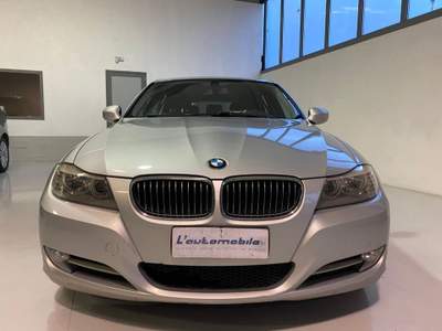 BMW Serie 3 318d d 2.0 143CV cat Touring Eletta Argento usata Ghedi