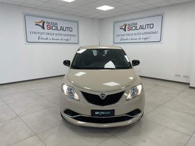 Lancia Ypsilon 1.3 MJT 16V 95 CV 5 porte S&S Gold Bianco usata Palermo