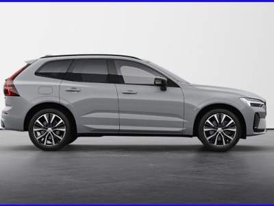 Volvo XC60 B5 AWD automatico Plus Dark Grigio usata Milano