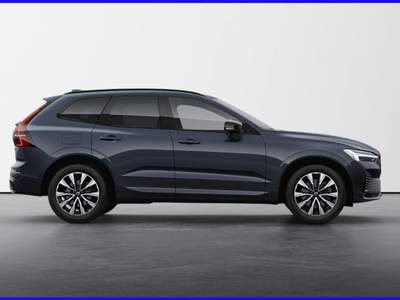 Volvo XC60 B5 AWD automatico Plus Dark Blu/Azzurro usata Milano