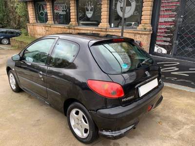 Peugeot 206 3p. Lee Nero usata Roma