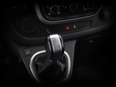 Renault Trafic Mixto 2.0 dCi 145CV L2H1 Bianco usata Castelnuovo Rangone