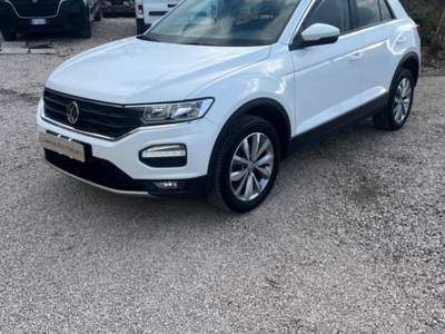 Volkswagen T-Roc 1.6 TDI SCR Style BlueMotion Technology Bianco usata Vico Equense