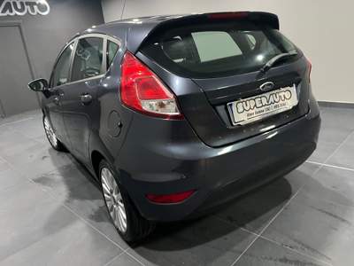 Ford Fiesta 1.6 TDCi 5 porte / 95 CV - E5 Grigio usata Atena lucana