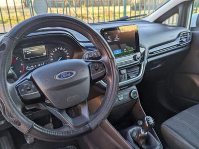 Ford Fiesta 1.5 TDCi 85 CV 3 porte Van Trend Bianco usata Saronno