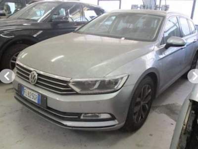 Volkswagen Passat 2.0 TDI Highline Grigio usata Saronno