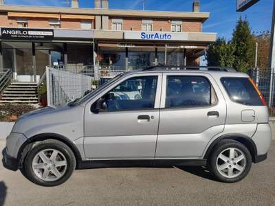 Suzuki Ignis 1.5 16V  4WD Deluxe Argento usata Castel San Pietro Terme