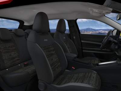 Jeep Avenger 1.2 Turbo MHEV LONGITUDE+ALTITUDE+BLACK+SUMMIT Rosso usata Fara Gera d'Adda