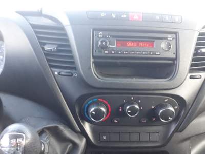 Iveco Daily 35C14 2.3 FURGONATO 2019 GARANZIA [F109] Bianco usata Sant'Agata Bolognese