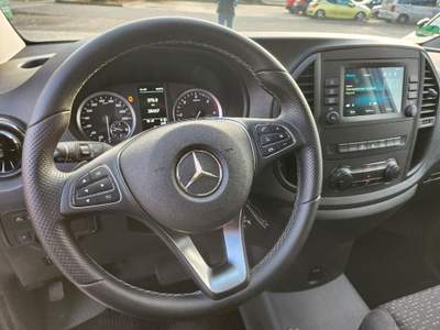 Mercedes-Benz Vito 2.0 119 CDI 4x4 Tourer Pro Extra-Long Argento usata Castelnuovo Rangone