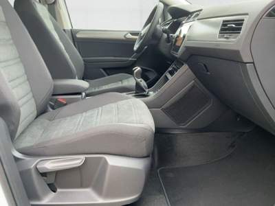 Volkswagen Touran 2.0 TDI 122 CV Comfortline BlueMotion Technology Bianco usata Castelnuovo Rangone