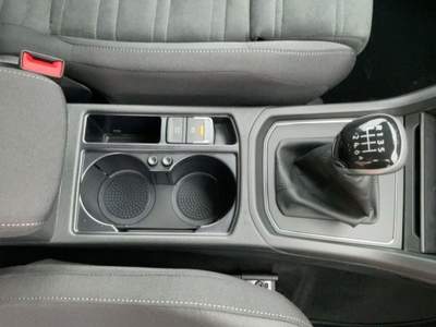 Volkswagen Touran 2.0 TDI 122 CV Comfortline BlueMotion Technology Bianco usata Castelnuovo Rangone