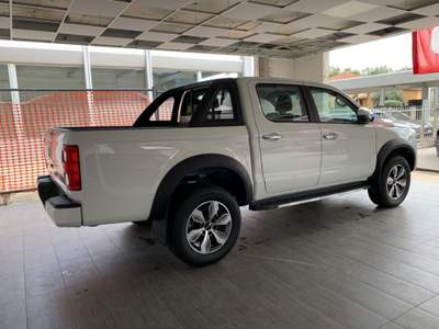 Evo Cross 4 EVO Cross 4 2.0 Turbodiesel Doppia Cabina Bianco usata Cannobio