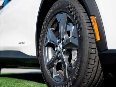 Ford Mustang Elettrico Standard 269CV Bianco usata Silea