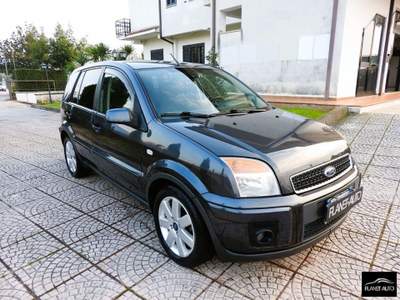 Ford Fusion  Grigio usata Cassino