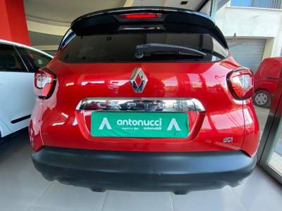 Renault Captur  Rosso usata Pulsano