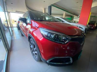 Renault Captur  Rosso usata Pulsano