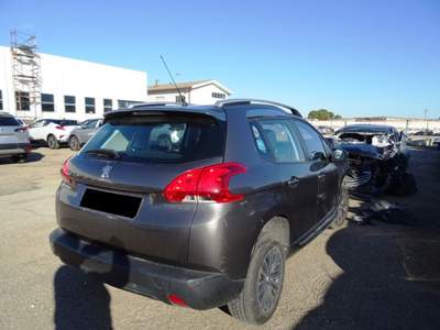 Peugeot 2008 BlueHDi 100 Active Grigio usata San Severo