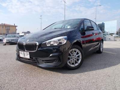 BMW Serie 2 Active Tourer 216d d Active Tourer Business Nero usata SAN VENDEMIANO