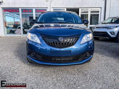 Lancia Ypsilon 1.0 FireFly 5 porte S&S Hybrid Silver Blu/Azzurro usata Pisa