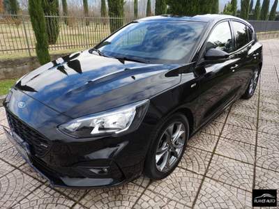 Ford Focus  Nero usata Cassino