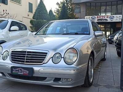 Mercedes-Benz Classe E 200 Kompressor Avantgarde Argento usata Castrovillari