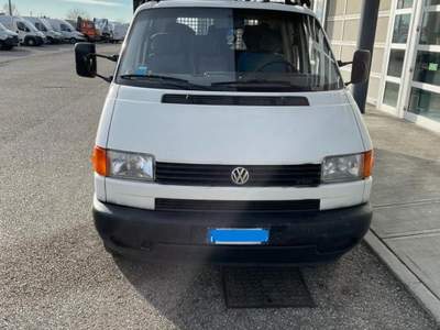 Volkswagen Transporter Transp. 2.5 TDI/88CV cat PL-DC Cabinato Bianco usata Tavagnacco