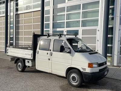 Volkswagen Transporter Transp. 2.5 TDI/88CV cat PL-DC Cabinato Bianco usata Tavagnacco